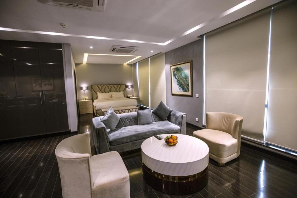 Grand Ittehad Boutique Hotel لاهور المظهر الخارجي الصورة